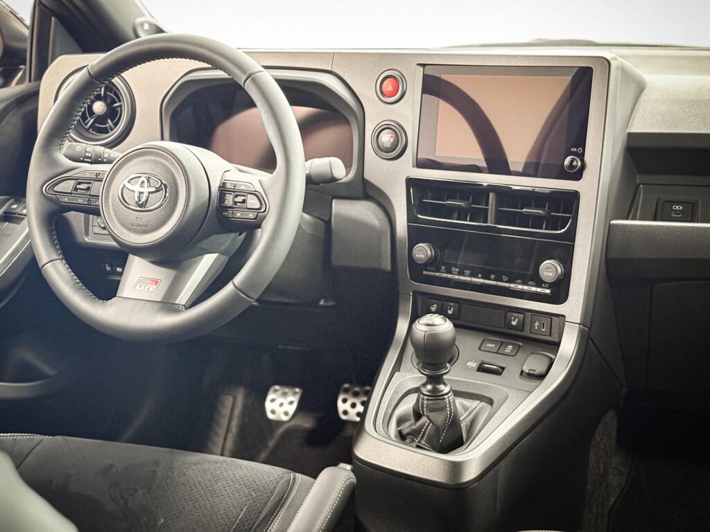 Toyota GR Yaris  1.6 6MT  Dynamic +VIP