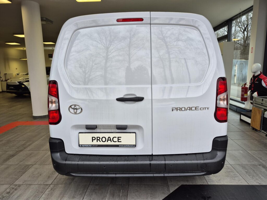 Toyota ProAce  City Long 1,5 130k 6MT Active Multimedia