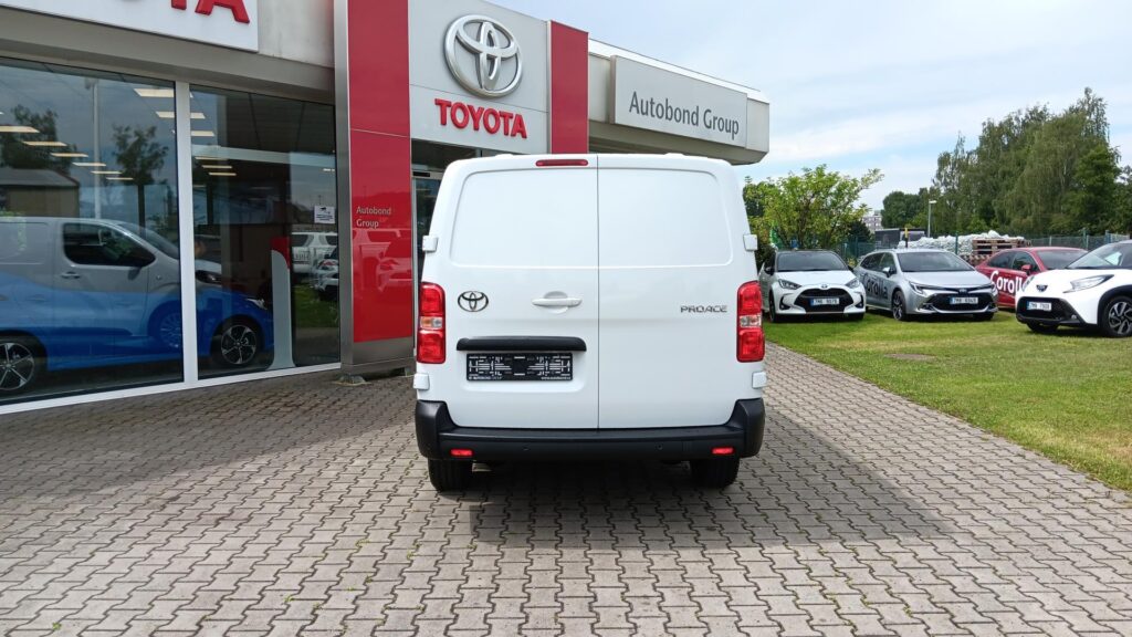 Toyota ProAce  2.0L DIESEL Active