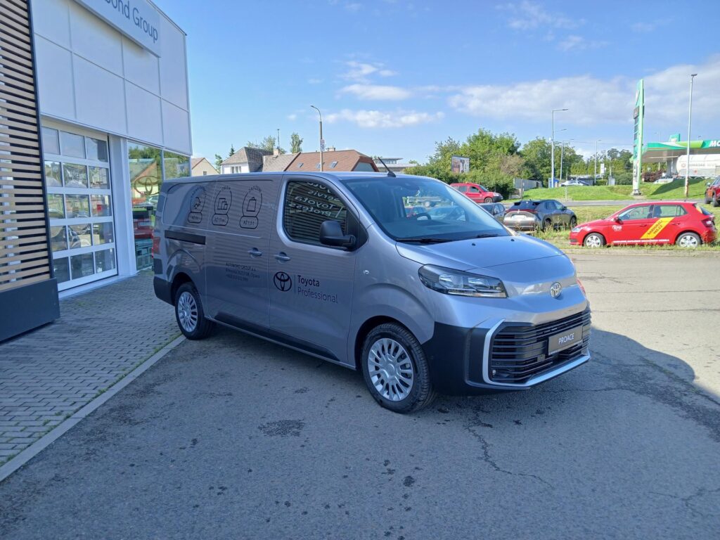 Toyota ProAce  2,0 144 6MT Active Multimedia 2 místa