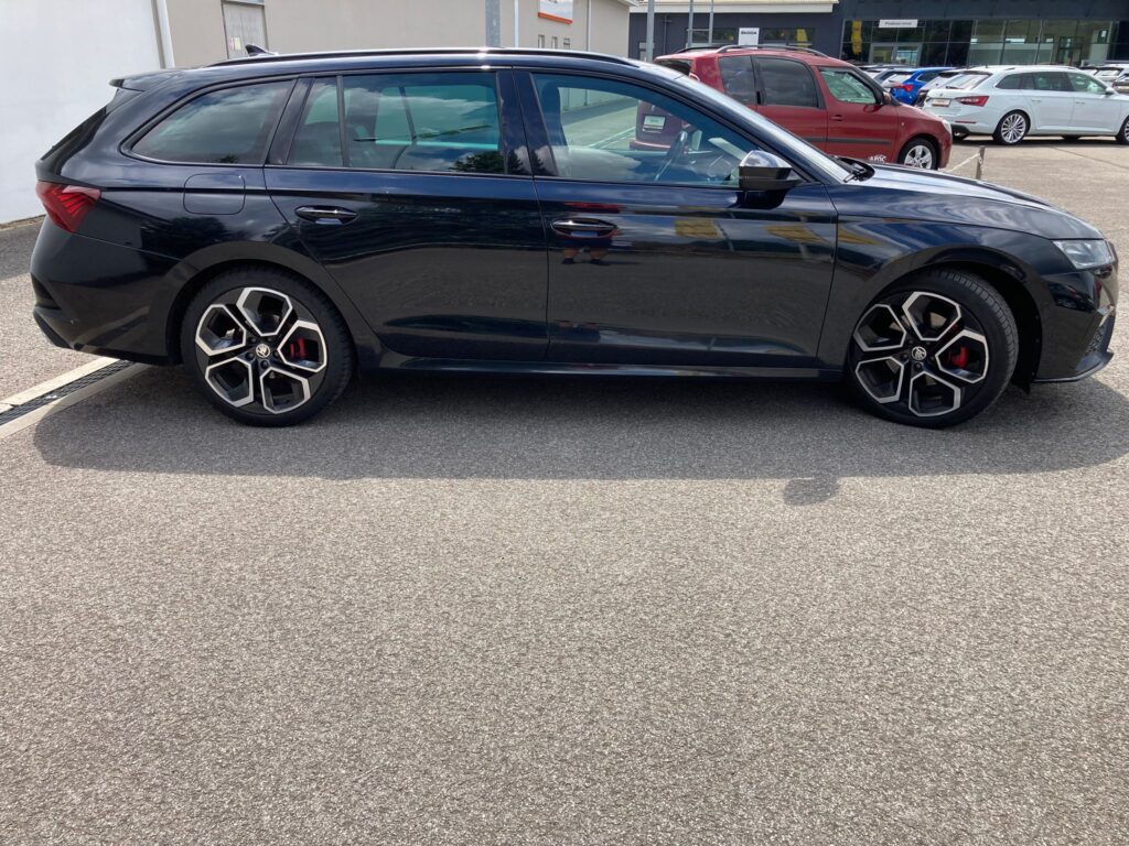 Škoda Octavia kombi RS 2.0 TDI 147 kW 4x4 DSG