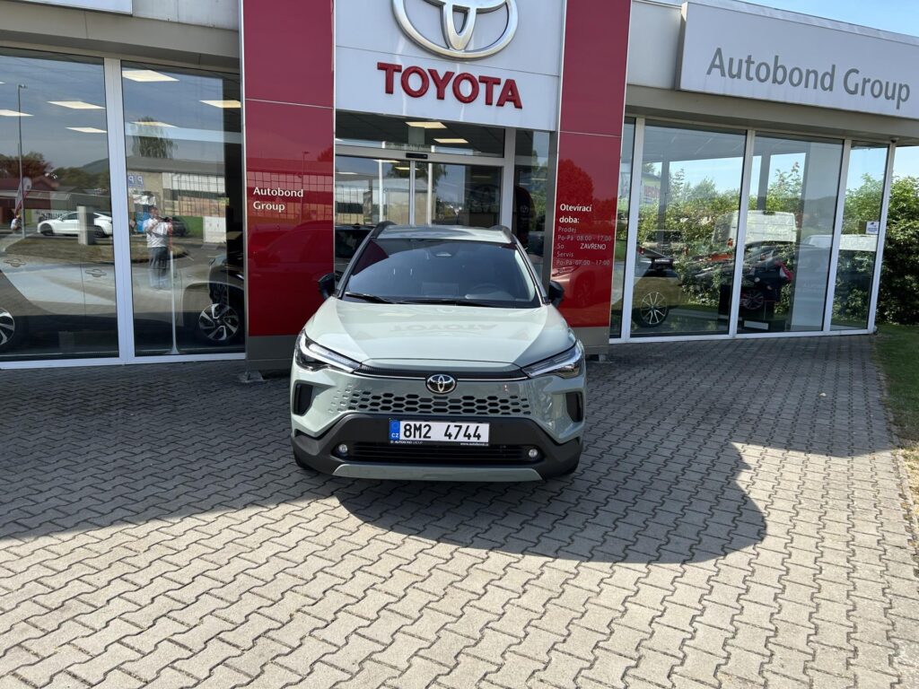 Toyota Corolla Cross  1.8L HEV  AA STYLE