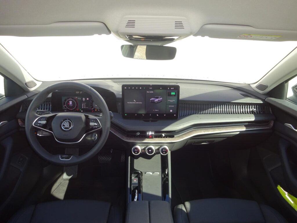 Škoda Superb  2.0 TDI 4x4 DSG / 142 kW L&K