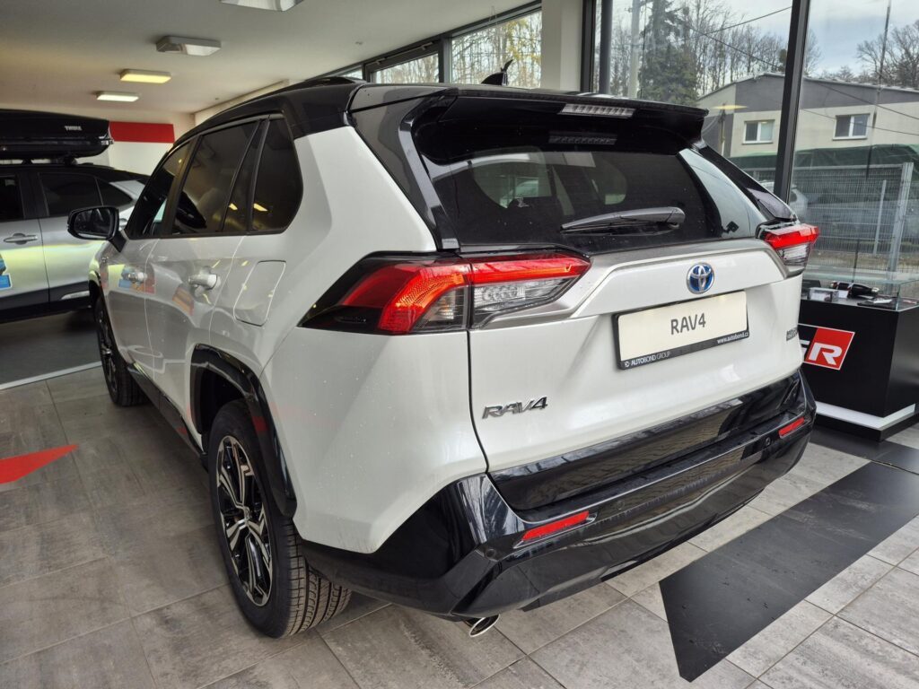 Toyota RAV4  Executive 2.5 Plug-in Hybrid (306 k)