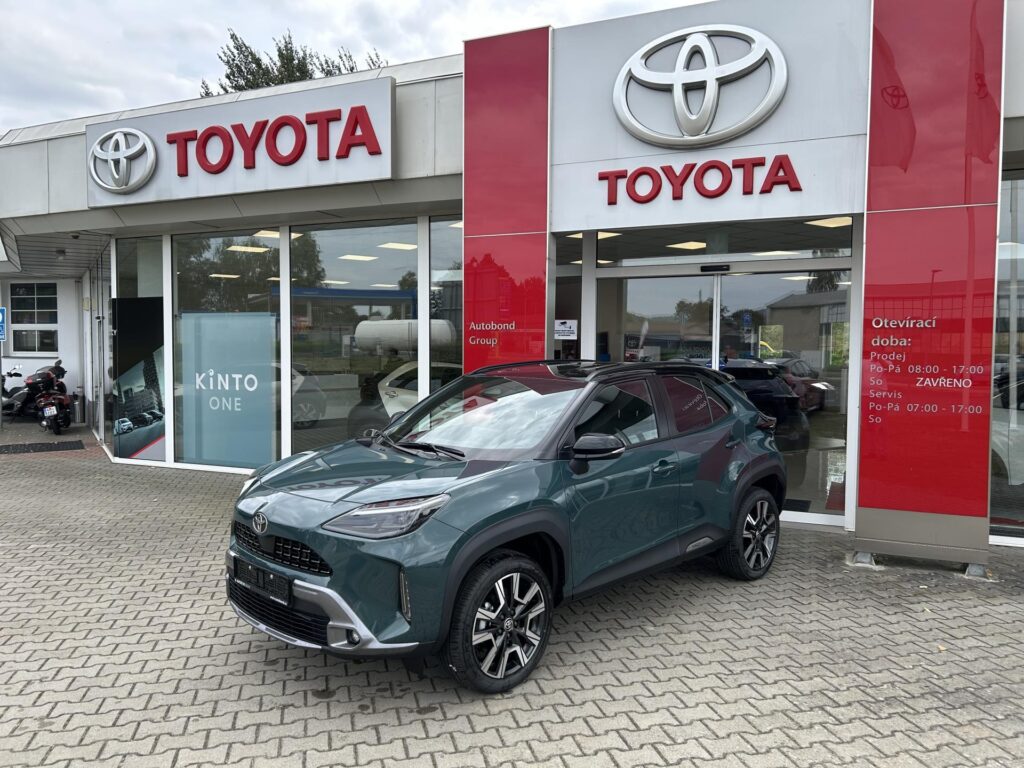 Toyota Yaris Cross  1.5 HEV 4X4 EXECUTIVE BITONE