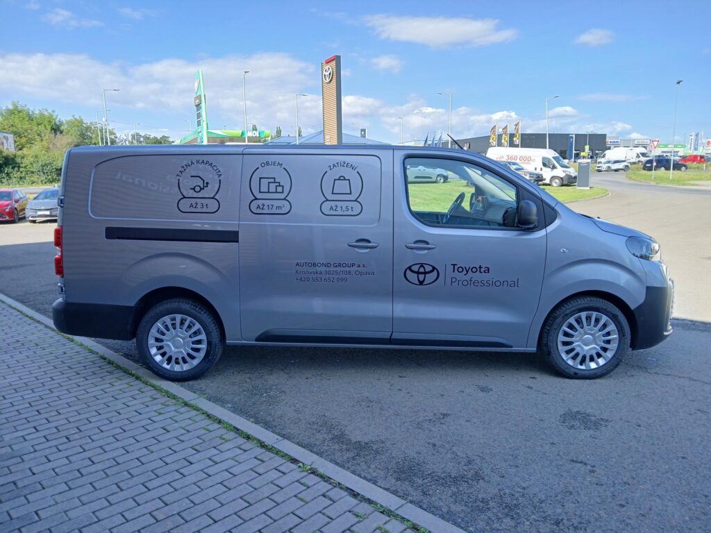 Toyota ProAce  2,0 144 6MT Active Multimedia 2 místa