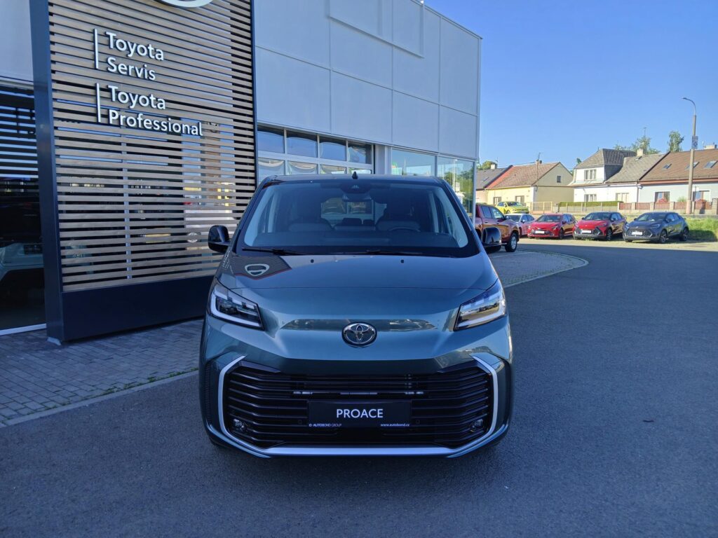 Toyota Proace Verso  2.0 Diesel, 8AT 177, Family