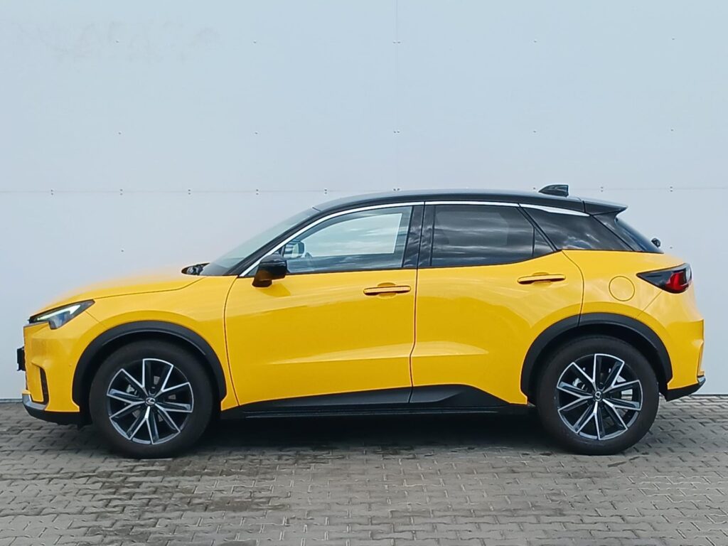 Lexus LBX  1.5 HSD e-CVT Cool Advanced