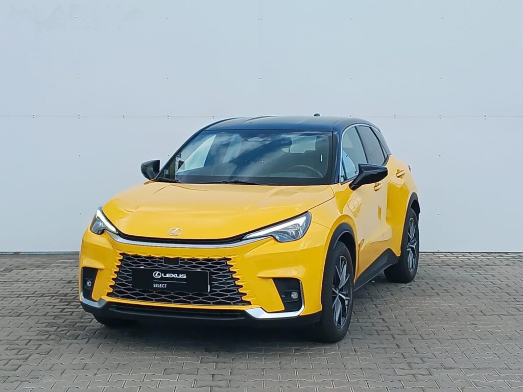 Lexus LBX  1.5 HSD e-CVT Cool Advanced