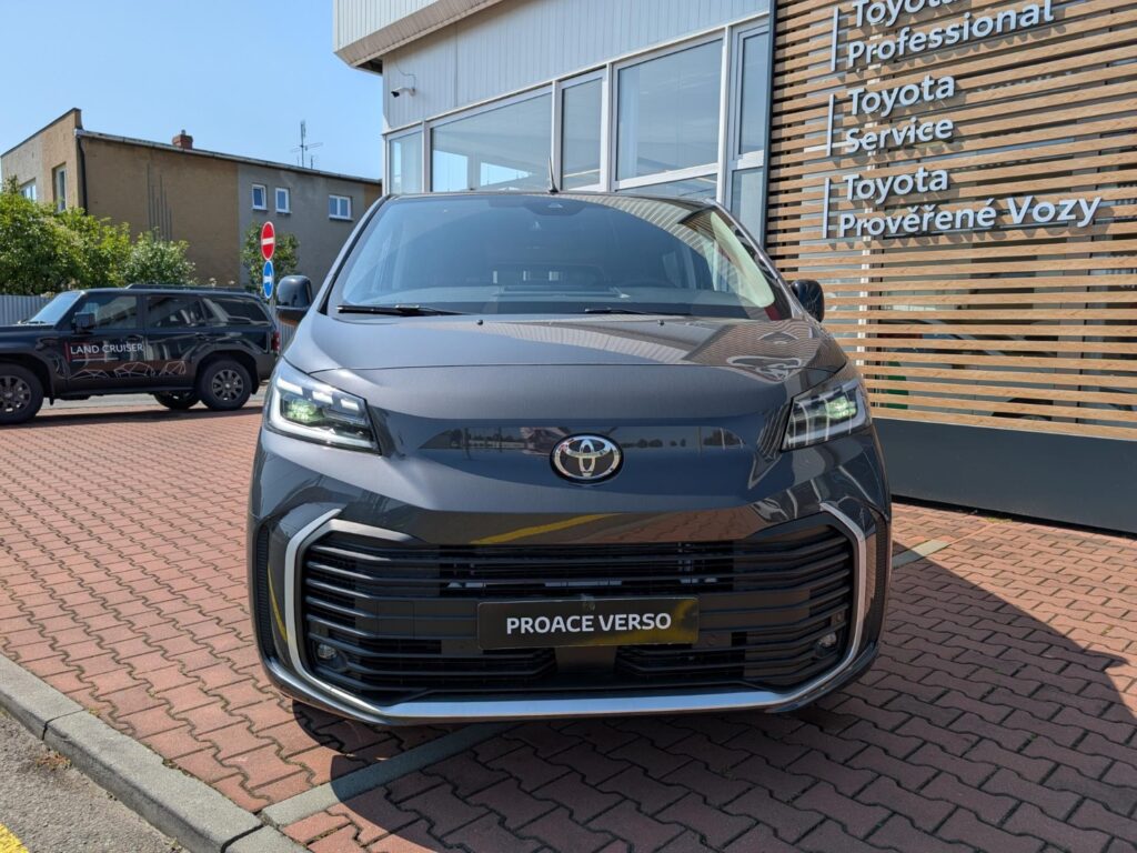Toyota Proace Verso  2,0D 8AT L2 BUSINESS + COMFORT 8 MÍST