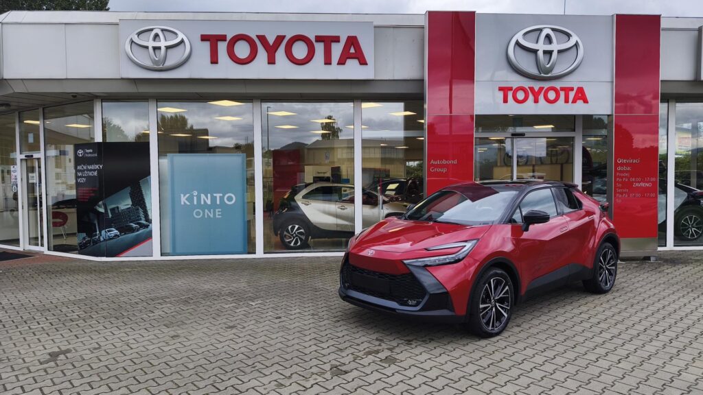 Toyota C-HR  2.0 PHEV EXECUTIVE