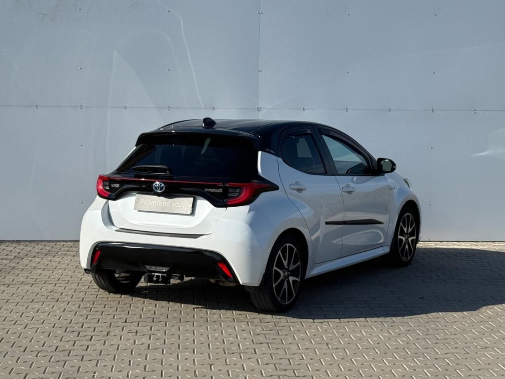 Toyota Yaris  1.5 HSD e-CVT Selection Style