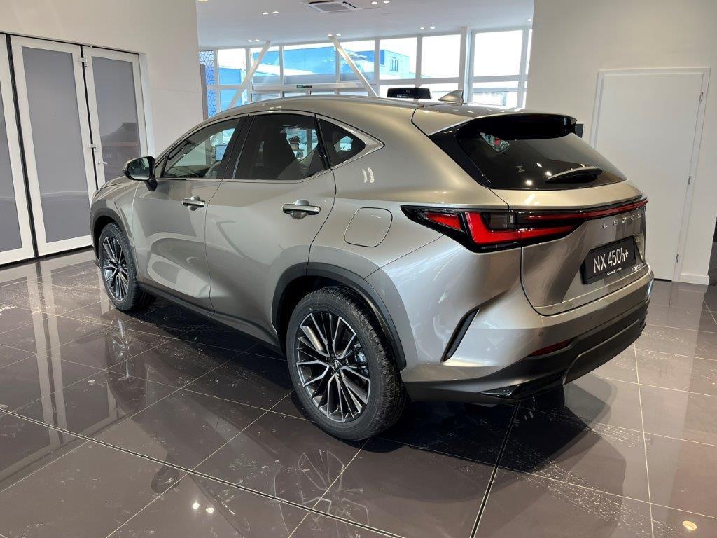 Lexus NX 350h  LUXURY 4x4