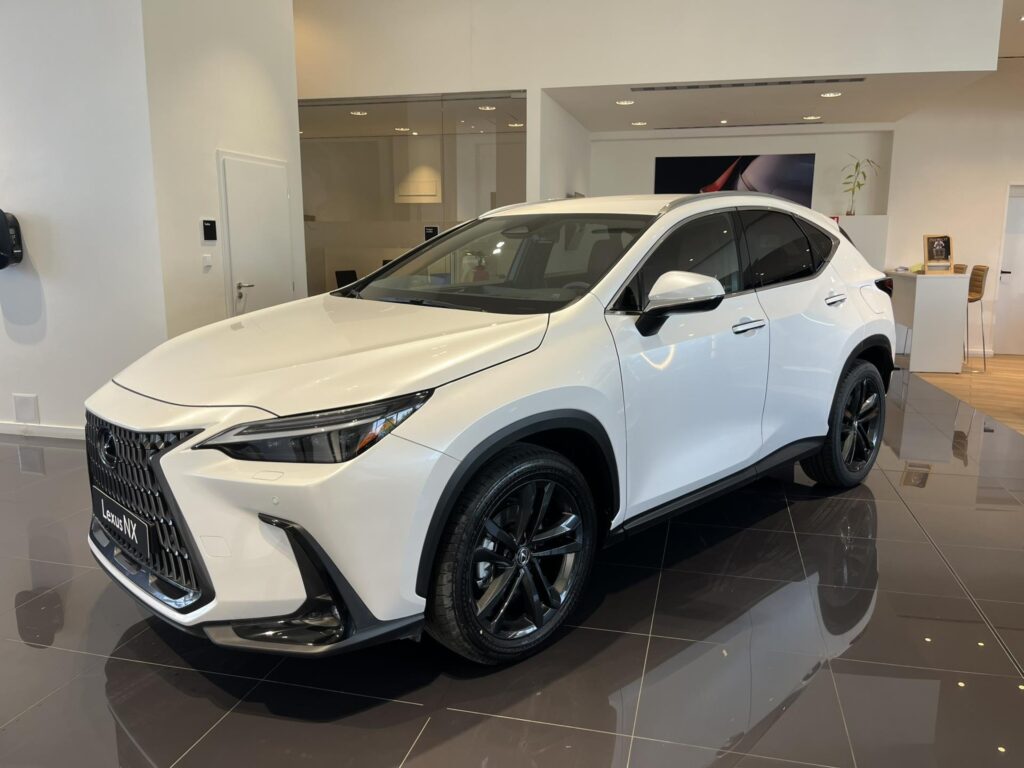 Lexus NX 350h  Prestige 4x4