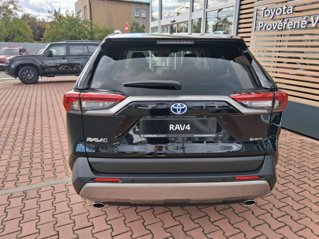 Toyota RAV4  2,5 HEV 4X4 EXECUTIVE SKYVIEW