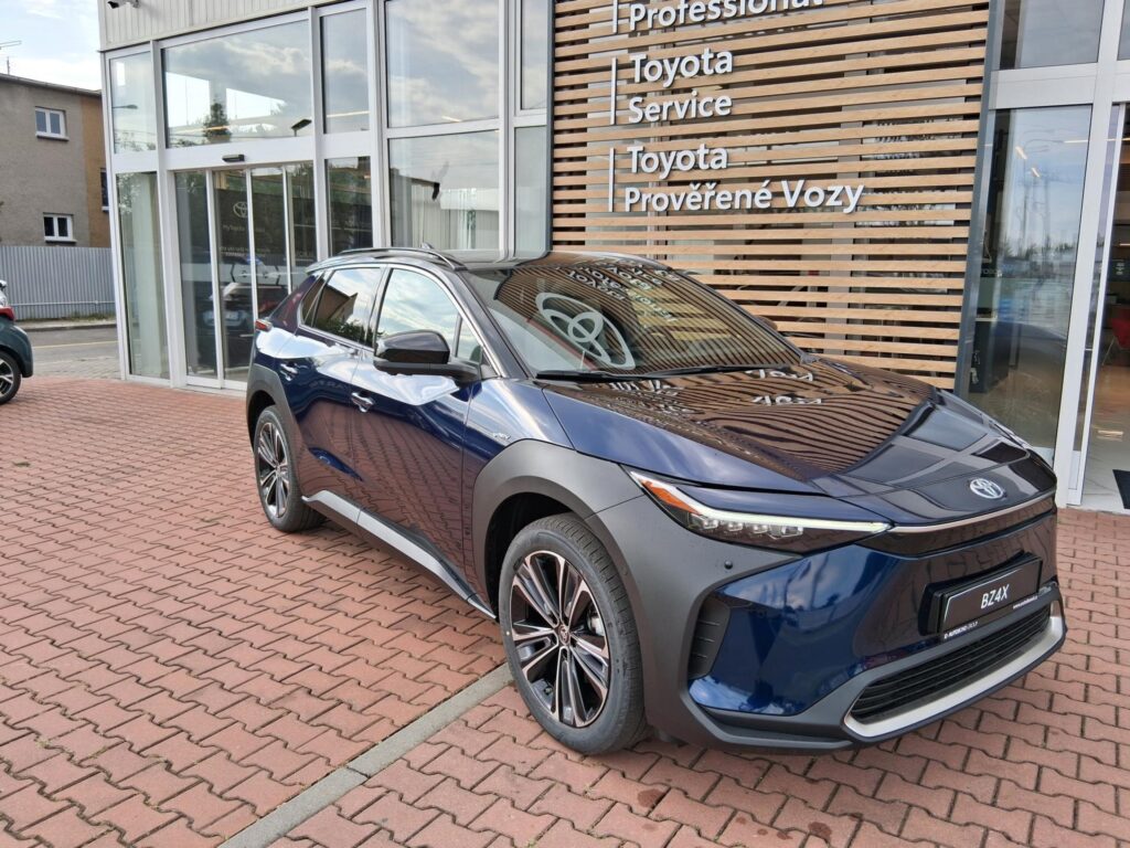 Toyota bZ4X  EXECUTIVE 4X4