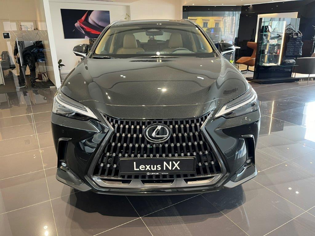 Lexus NX 350h  LUXURY 4x4
