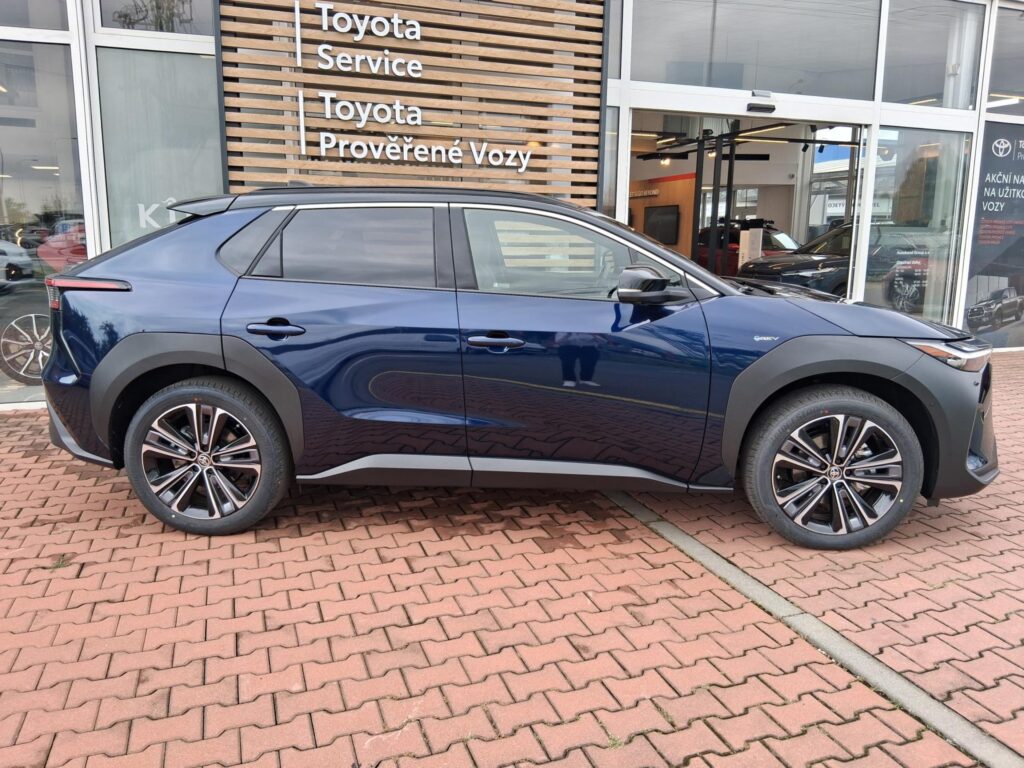 Toyota bZ4X  EXECUTIVE 4X2