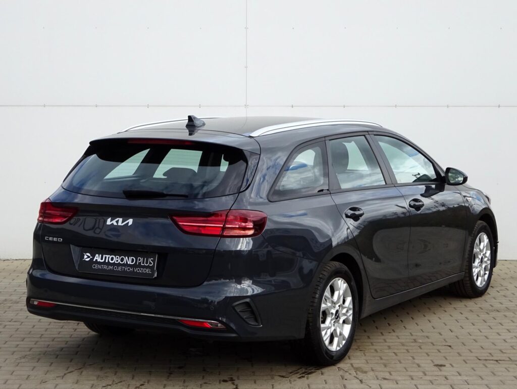 KIA Ceed  1.5 T-GDI 117kW SPIN