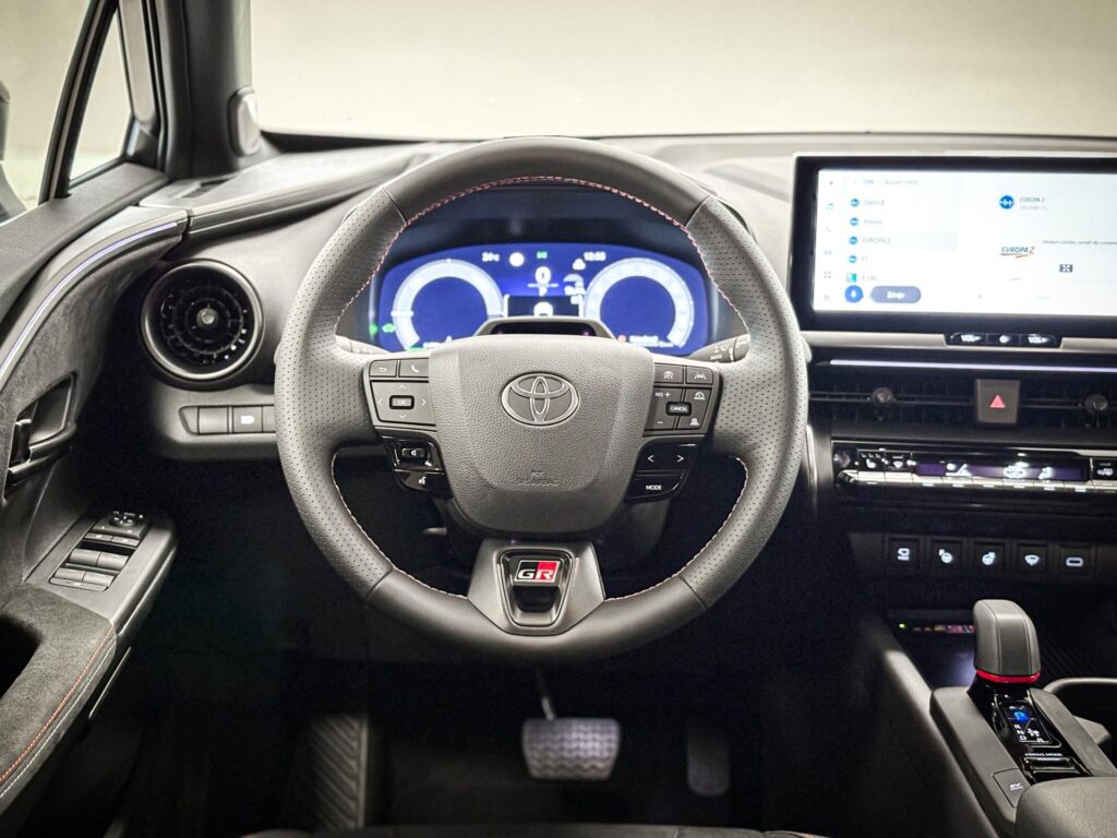 Toyota C-HR  2.0L HEV CVT GR Sport Premiere Edition