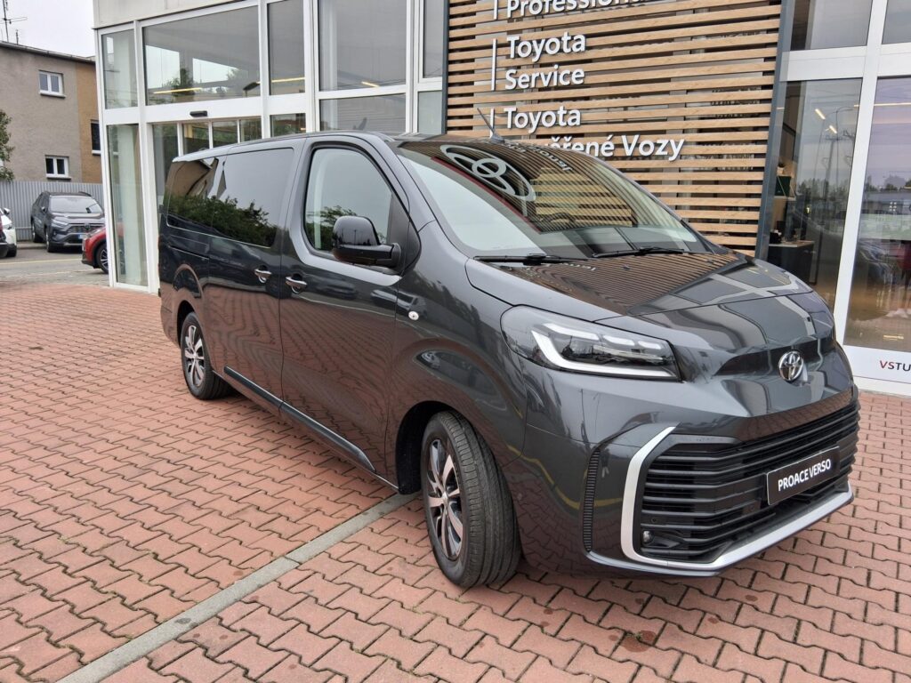 Toyota Proace Verso  2,0D 177K BUSINESS + COMFORT 8 MÍST