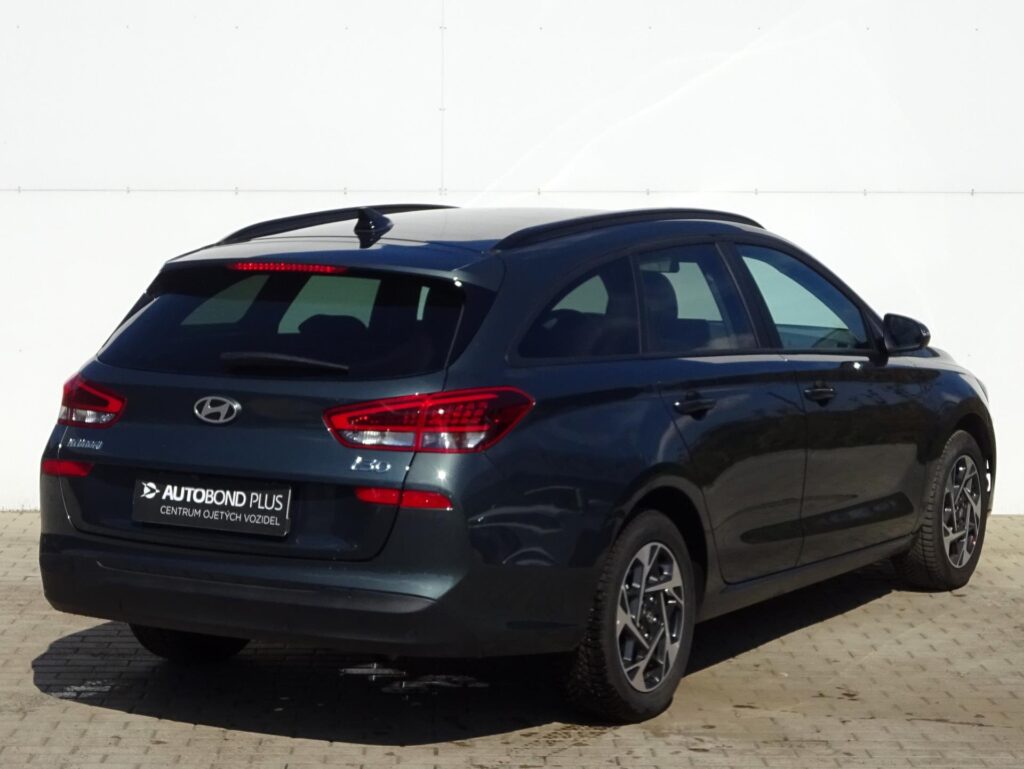 Hyundai i30  1.5 CVVT 71kW Smart Climate