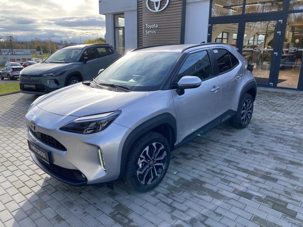 Toyota Yaris Cross  1,5 HEV 4x4  Style