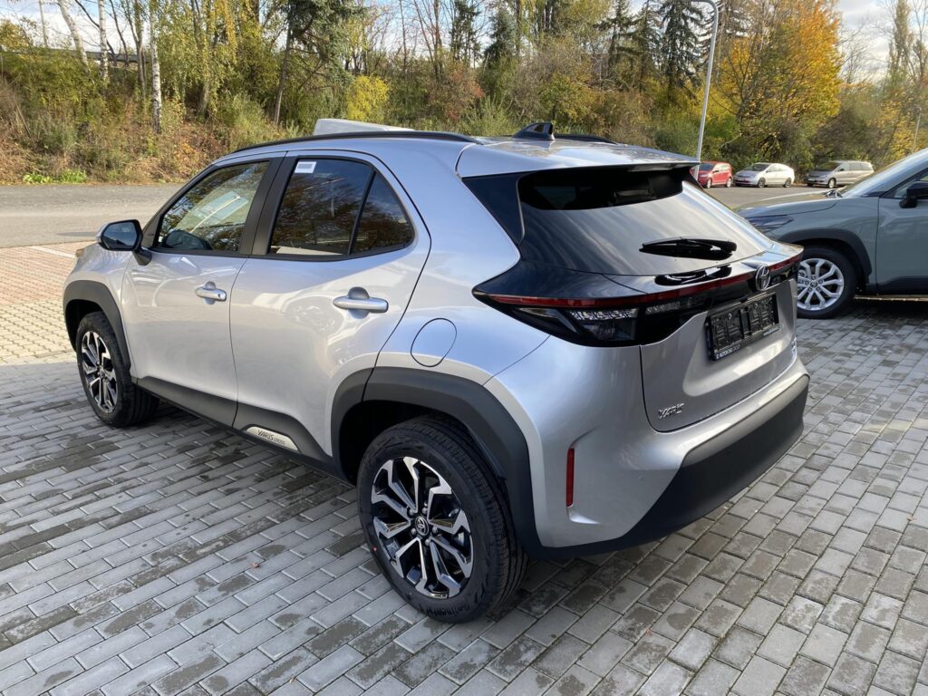 Toyota Yaris Cross  1,5 HEV 4x4  Style