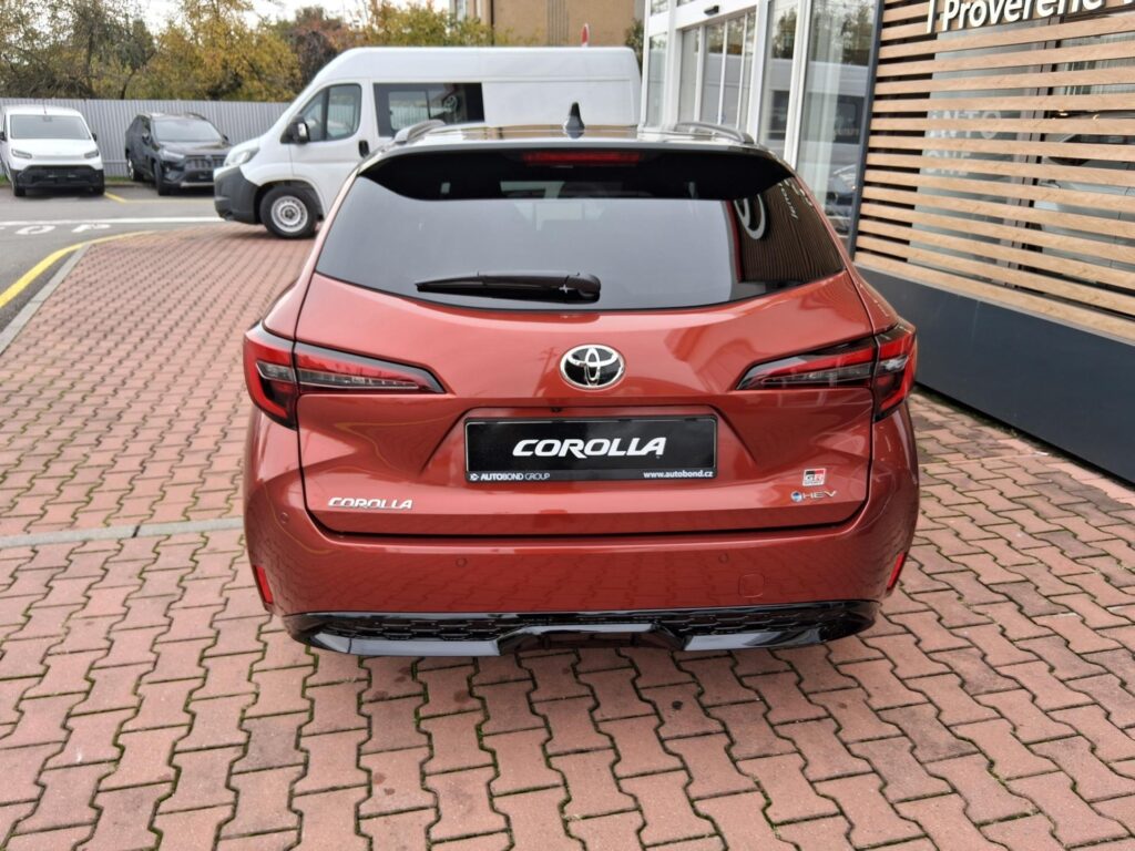 Toyota Corolla  1,8 HEV GR SPORT