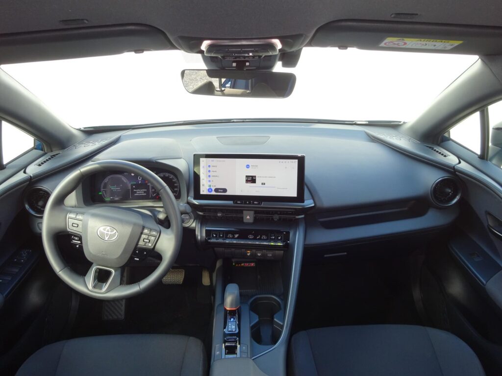 Toyota C-HR  1,8 HSD e-CVT Style