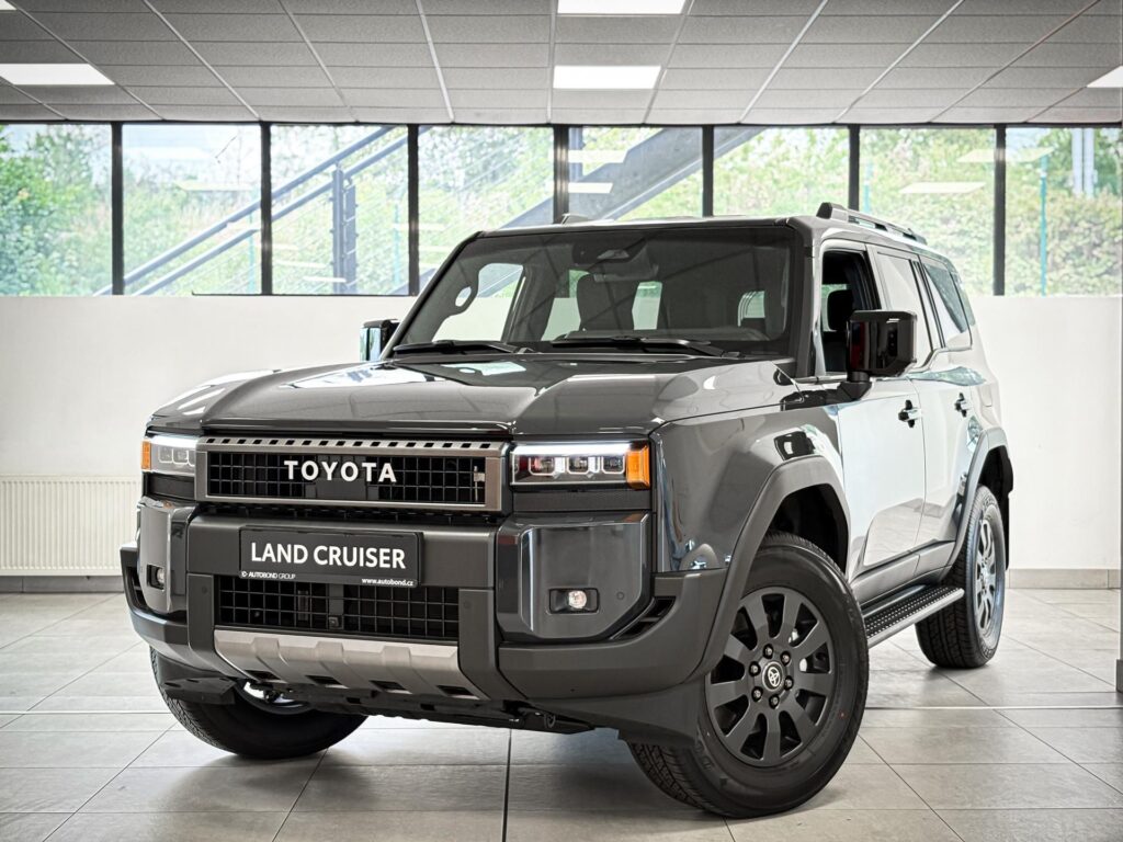 Toyota Land Cruiser  2.8L Diesel