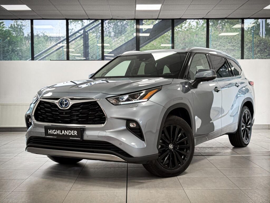 Toyota Highlander  2.5 HEV Executive + Skyview + JBL