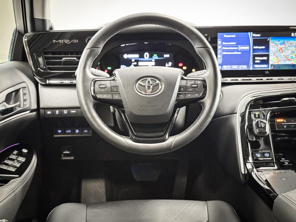 Toyota Mirai  Executive VIP black