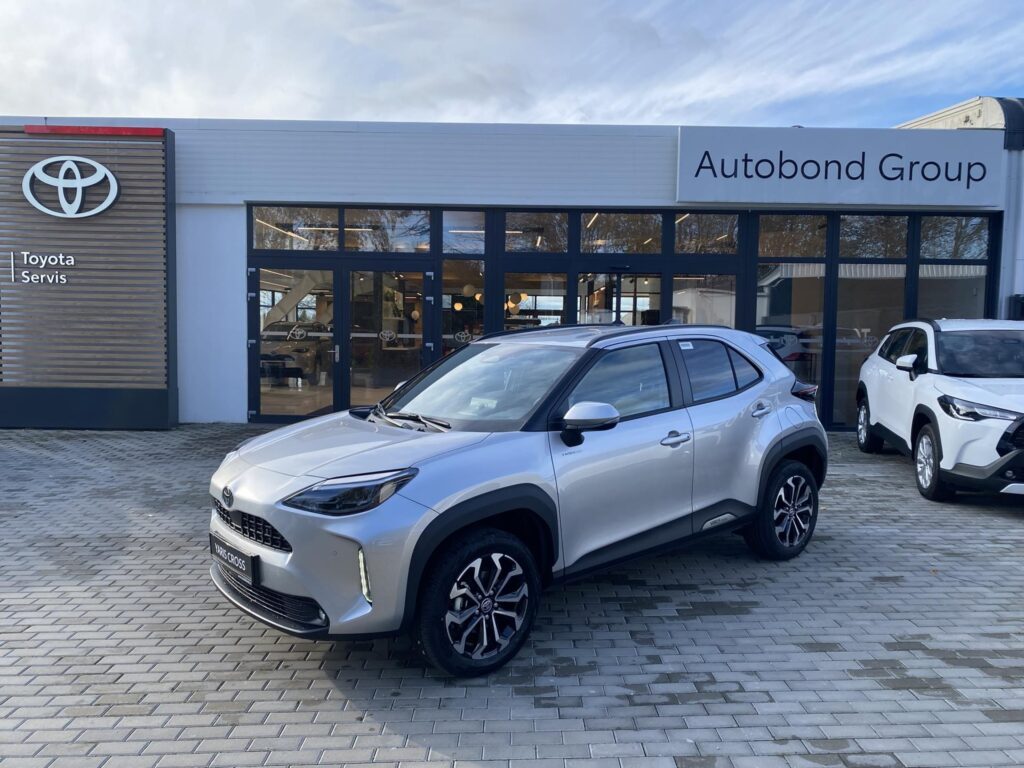 Toyota Yaris Cross  1,5 HEV 4x4  Style