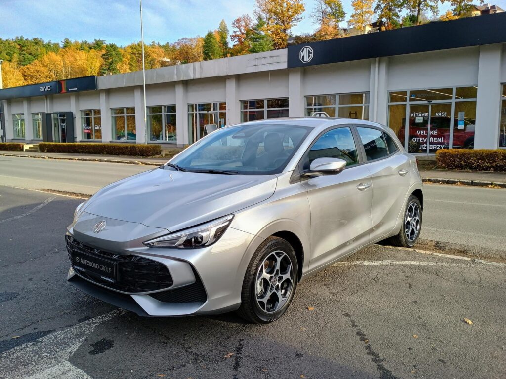 MG MG3  ELEGANCE 1.5 85kW 4×2 5MT