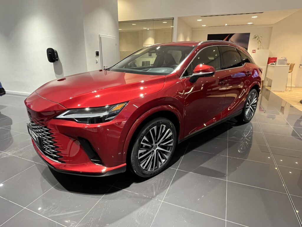 Lexus RX 350h  EXECUTIVE PLUS Pamoramatické střešní okno