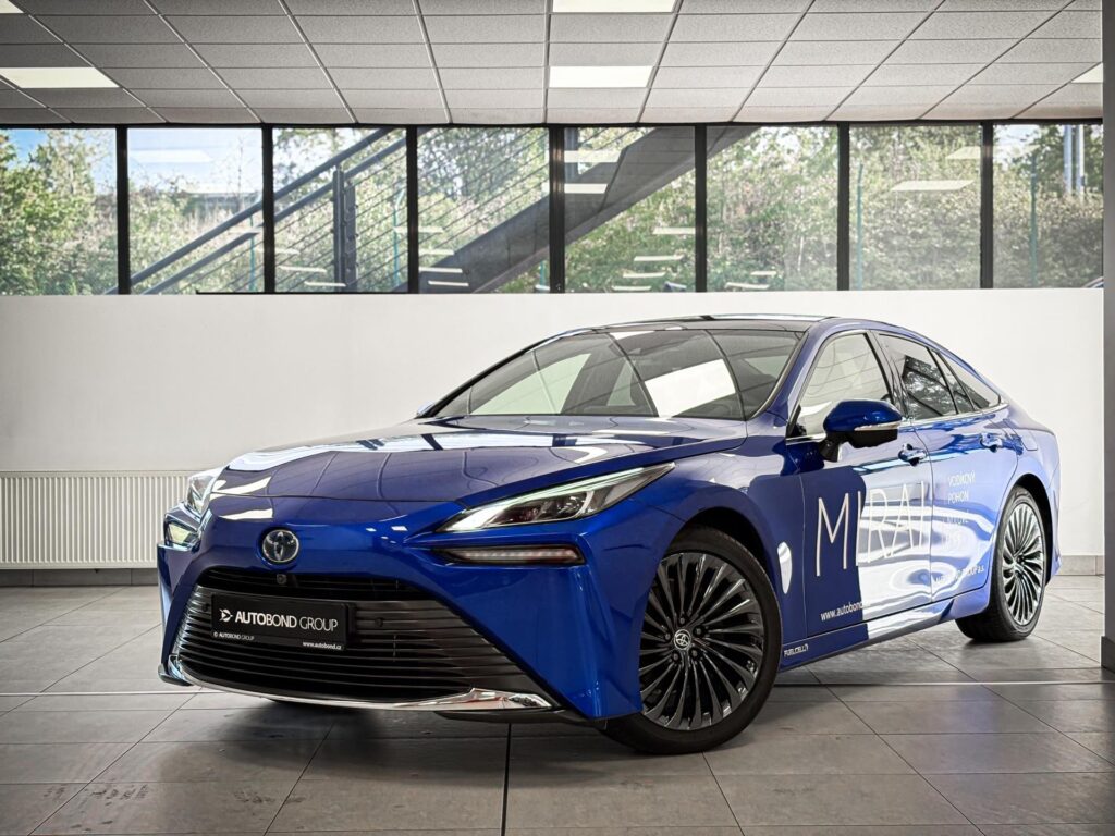 Toyota Mirai  Executive VIP black