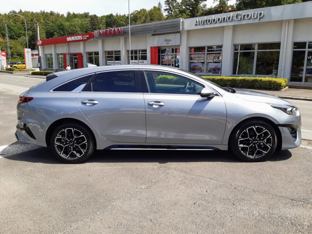 KIA ProCeed  GT LINE PLUS 1.5 T-GDi 7DCT+SEAT+TECH