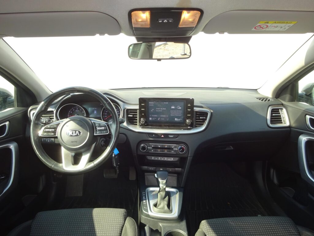 KIA Ceed  1.5 T-GDi 117kW 7DCT SPIN