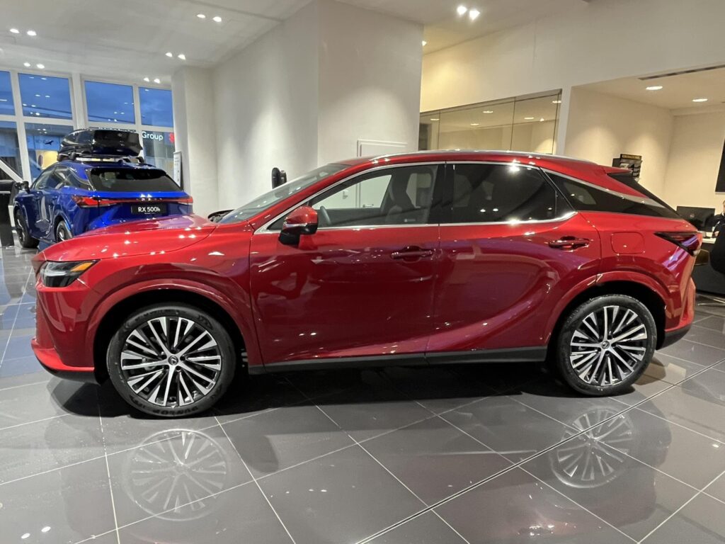 Lexus RX 350h  EXECUTIVE PLUS Pamoramatické střešní okno