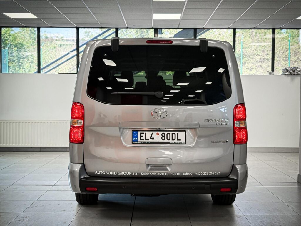 Toyota Proace Verso  BEV