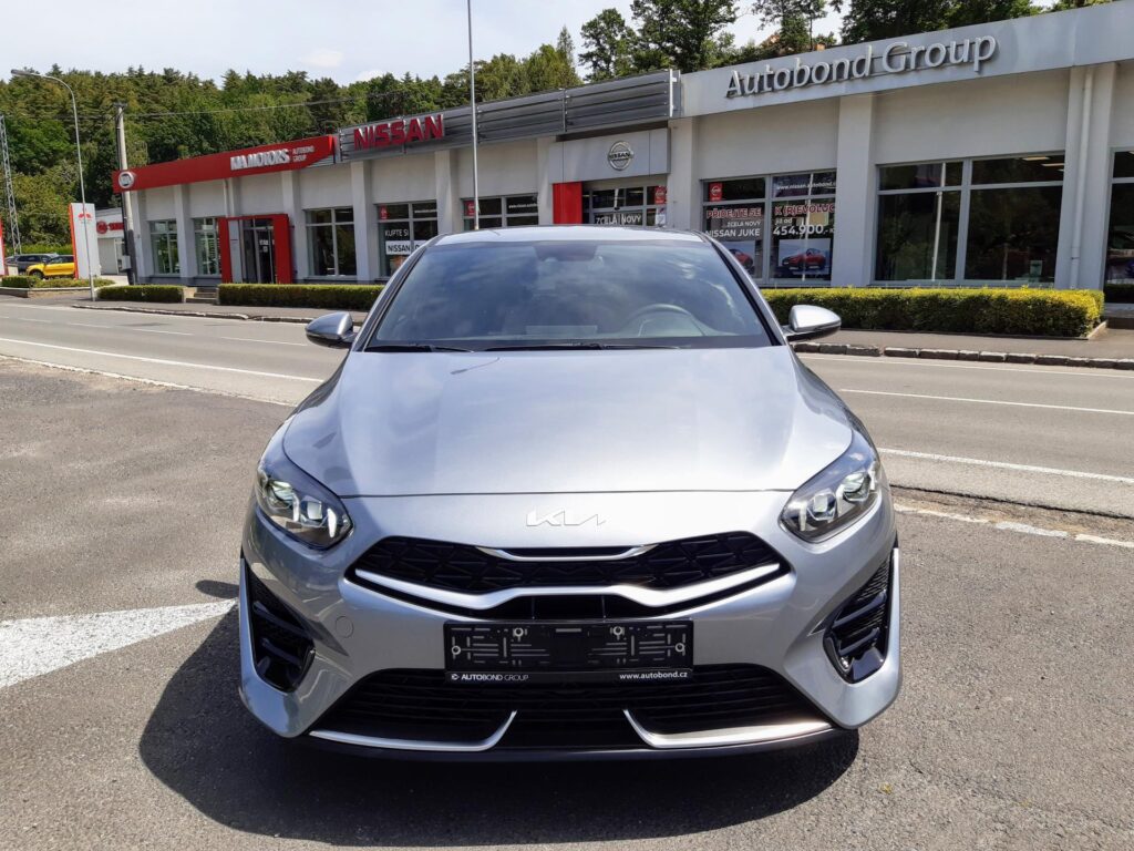 KIA ProCeed  GT LINE PLUS 1.5 T-GDi 7DCT+SEAT+TECH