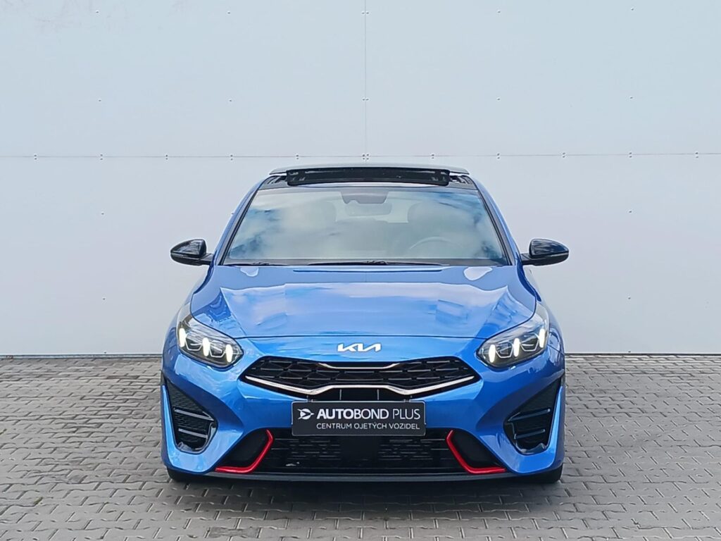KIA ProCeed  1.6 T-GDI 150kW GT DCT Panorama