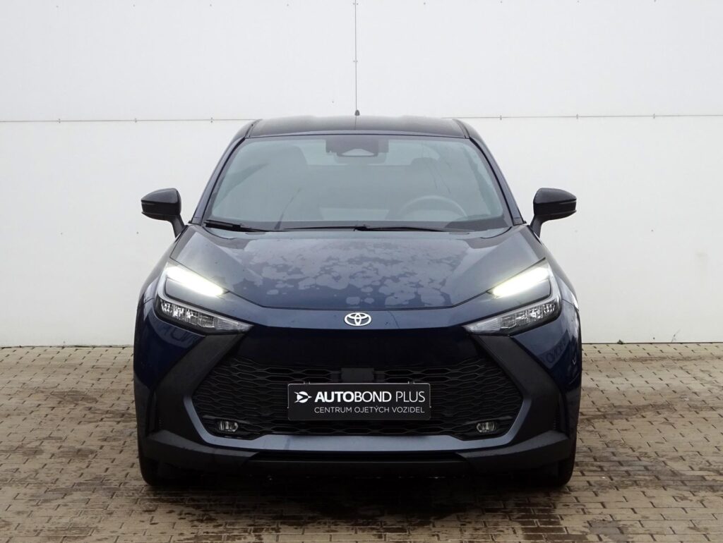 Toyota C-HR  1.8 HSD e-CVT 140k Style