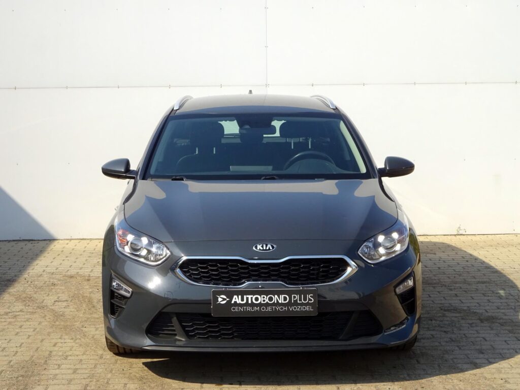 KIA Ceed  1.5 T-GDi 117kW 7DCT SPIN