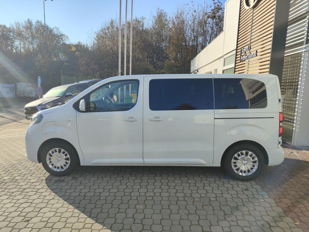 Toyota Proace Verso  Full Electric Business 8S