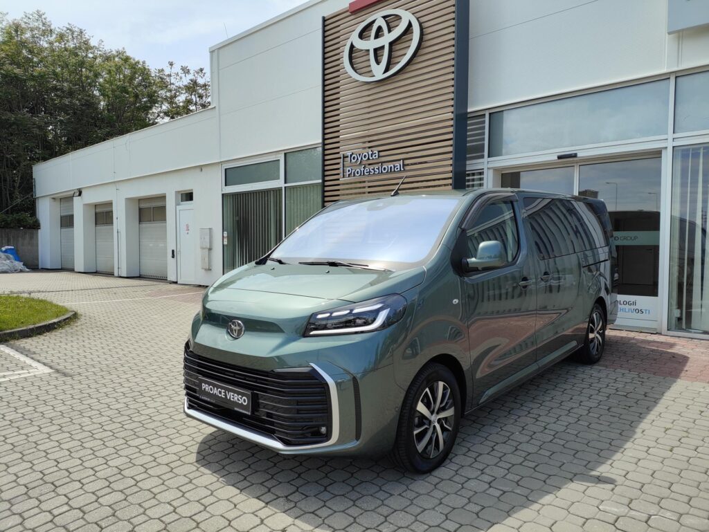 Toyota Proace Verso  2.0D 8AT Family 8S