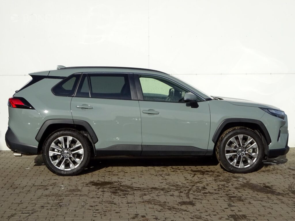 Toyota RAV4  2.5 HSD e-CVT AWD Exe. Sky. Tažné