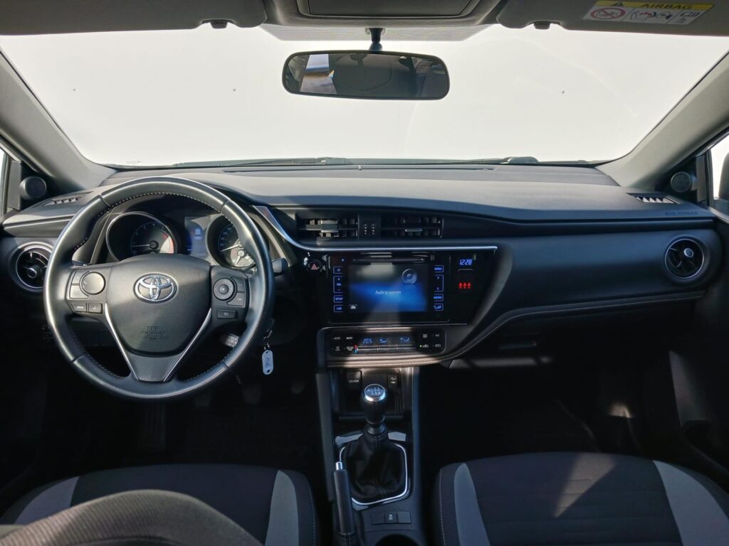 Toyota Auris  1.6 VVT-i Active Trend