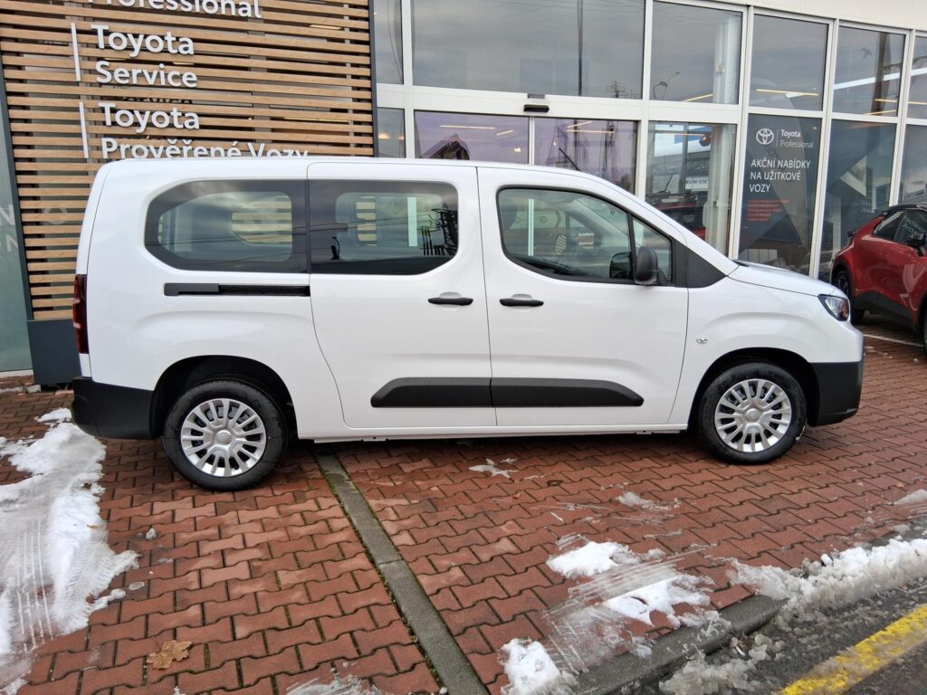 Toyota Proace City Verso  1,5D 100K 6MT COMBI
